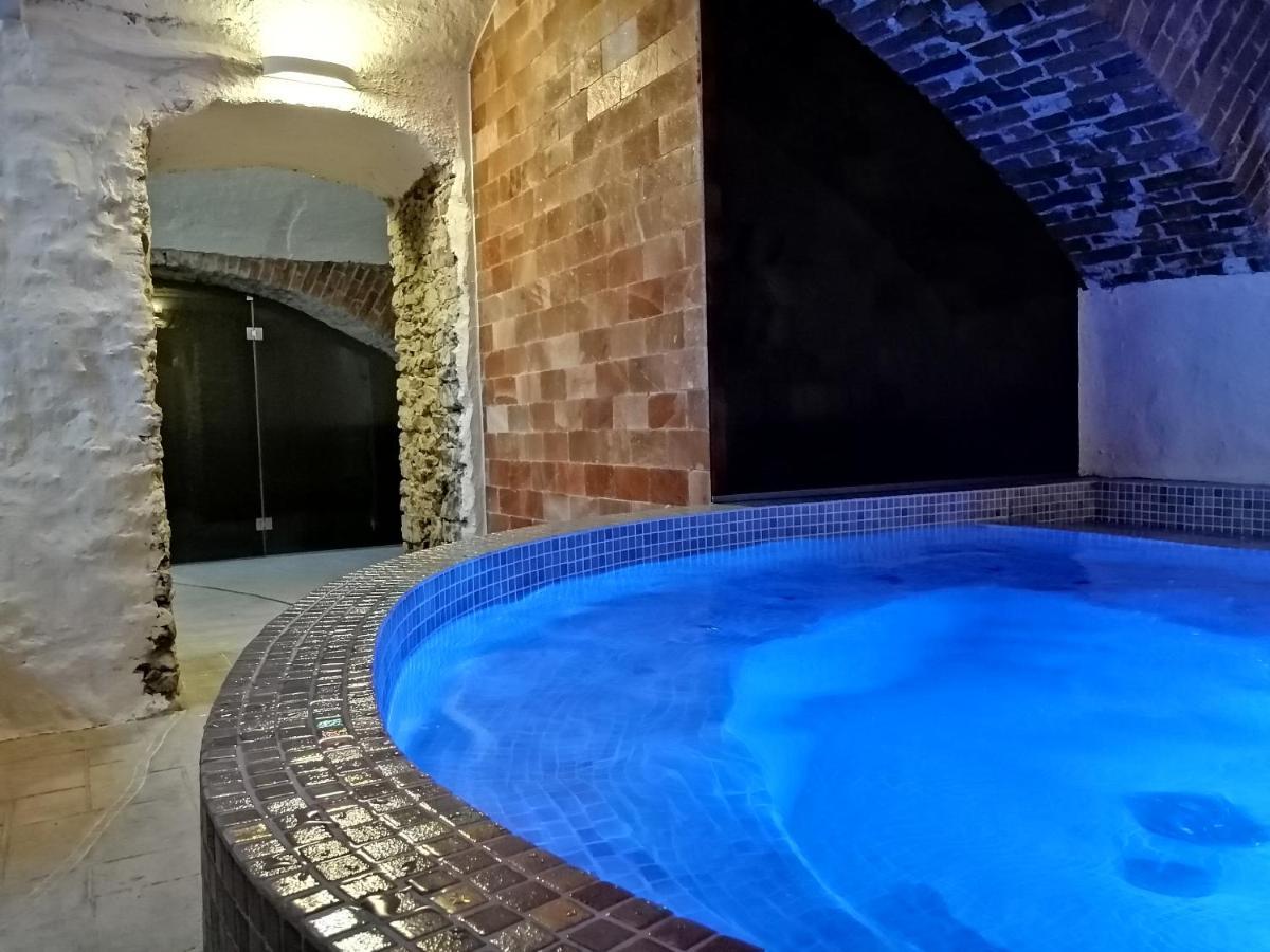 Kernu Manor Hotel & Spa Exterior photo
