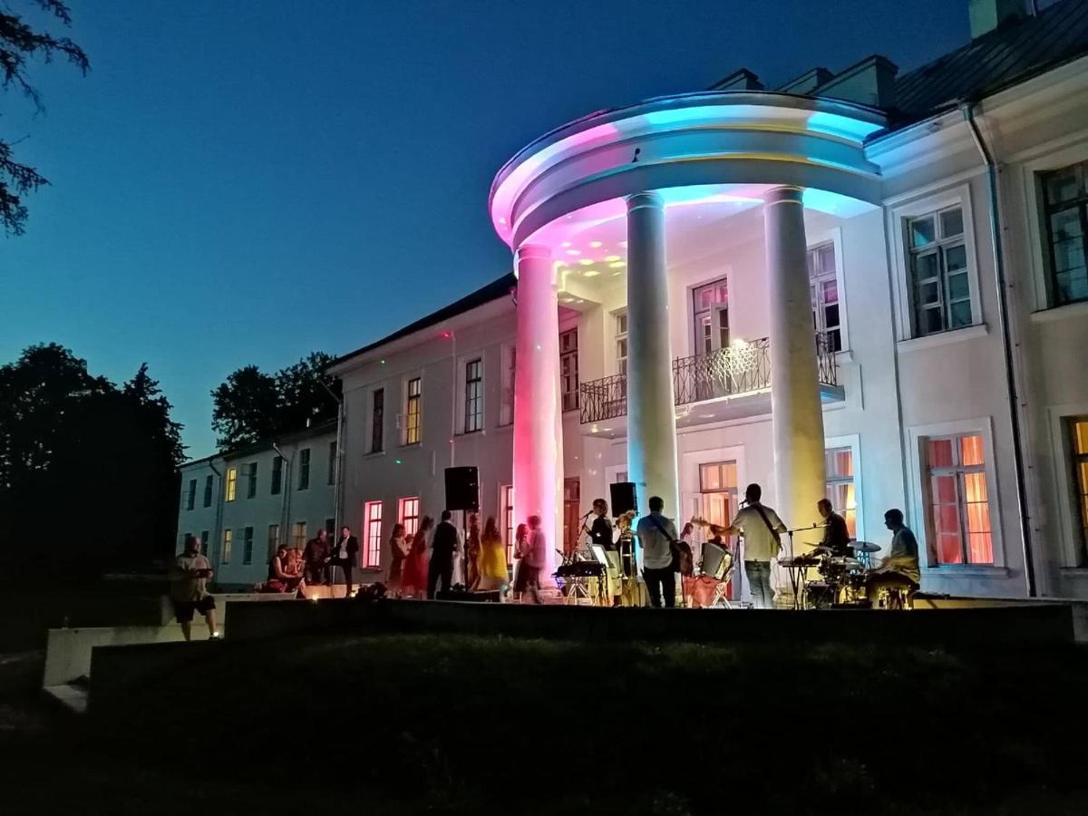Kernu Manor Hotel & Spa Exterior photo
